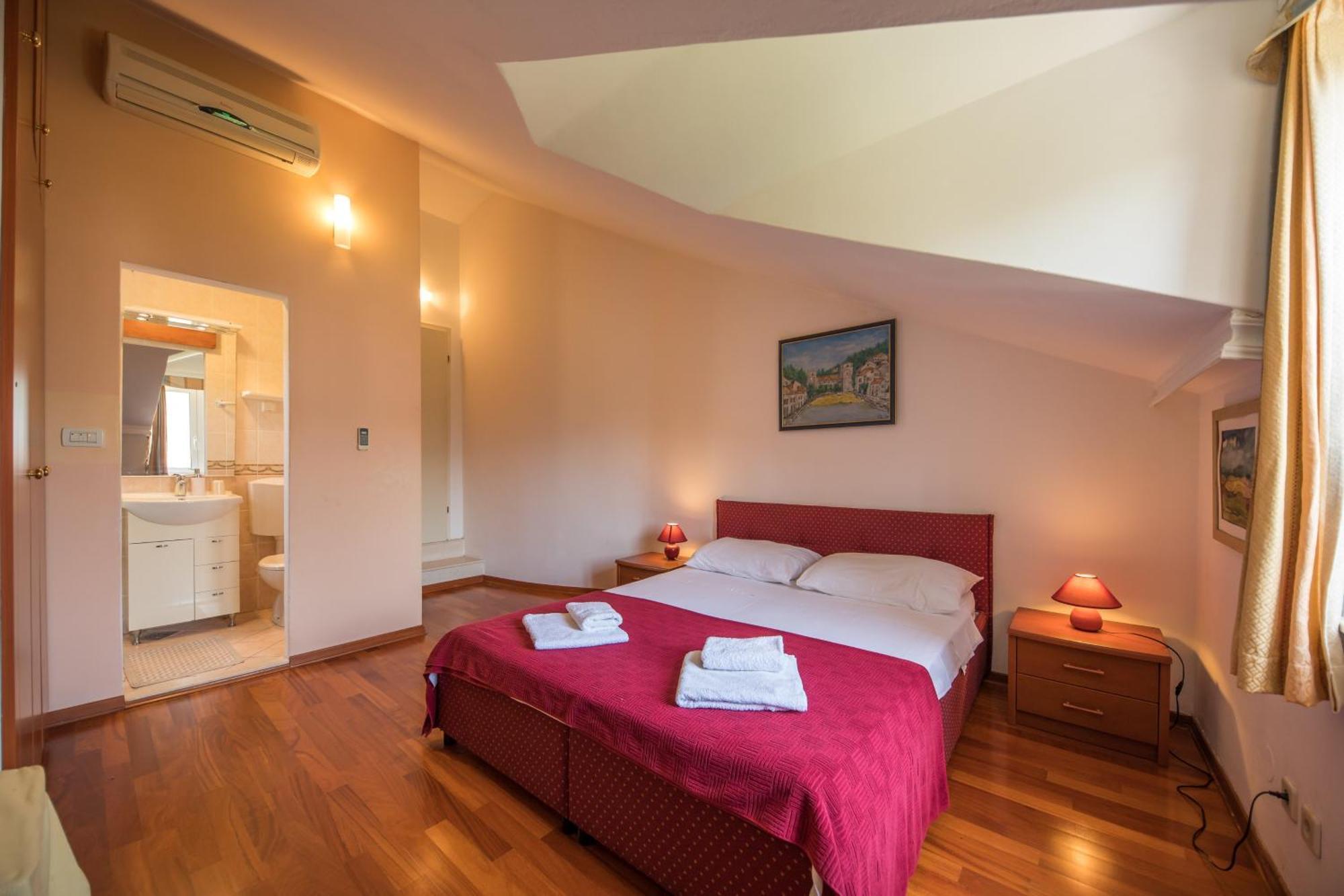 Holiday Home Lapad Beach Royal Dubrovnik Exterior foto